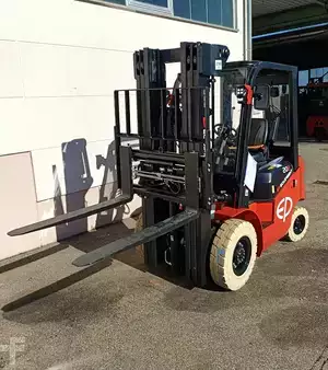 Elektro 4 Rad 2026  EP Equipment EFL203 (4,8) (1)