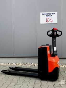 Porta-paletes elétrico 2018  BT LWE140 - Levio (3)