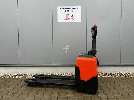 Nízkozdvižný vozík 2022  BT LWE130 (3)