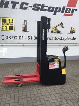 Pallet Stackers 2019  Hyster S1.6IL EL (2) 