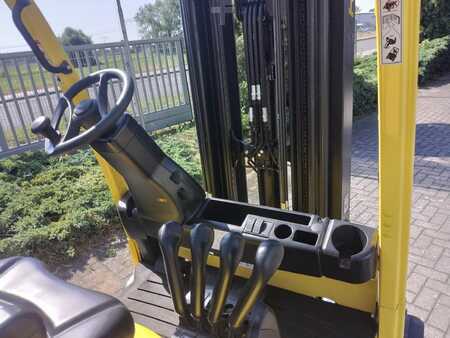El truck - 4 hjulet 2022 Hyster J2.5XN (3)