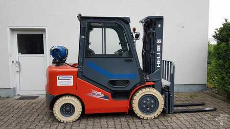 Chariots élévateurs GPL 2020 Heli CPYD35 (2)