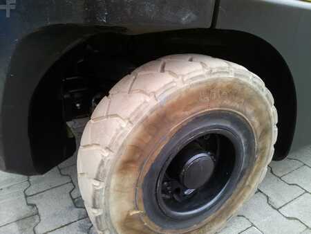 Gas gaffeltruck 2006  Hyster H2.50FT (5)