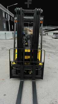 Chariots électriques à 3 roues 2015 Hyundai 18BT-9 (2)