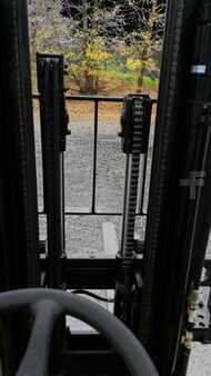 Chariots électriques à 3 roues 2015 Hyundai 18BT-9 (3)