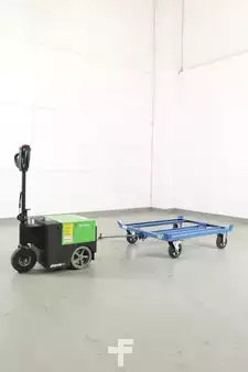 Tow Tugs 2016  Movexx T2500 (8)