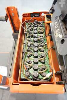 Transpalettes éléctriques 2014  Linde T 19 L 1152 ROTABATT (5)