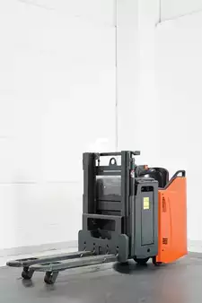 Hochhubwagen 2019 Linde D 12 HP SP 133 (3)