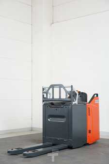 Transpalettes éléctriques 2019 Linde T 20 SP (2)