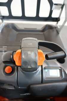 Transpalettes éléctriques 2019  Linde T 20 SP (6)