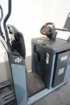 Horisontaalinen ordreplukker 2021  Linde N 20 C 4587 (4)