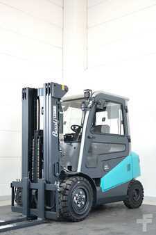 Elektro čtyřkolový VZV 2024 Baoli KBE 35LI G1 (1)