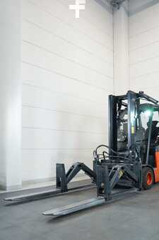 Electric - 4 wheels 2019 Linde E 30/600 H 387 ION (4)