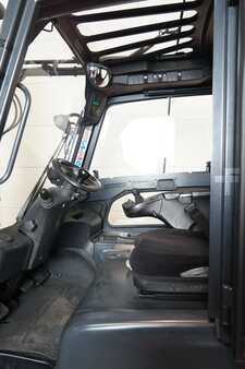 Elektro čtyřkolový VZV 2019  Linde E 35 HL 387 (5)