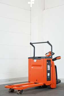 Transpalettes éléctriques 2024 Linde T 20 AP 1156 (3)