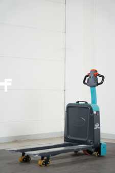 Transpalettes éléctriques 2024 Baoli KBP 15L (3)