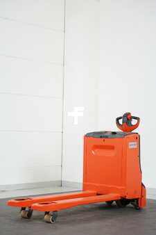 Transpalettes éléctriques 2020  Linde T 16 1152-02 (3)