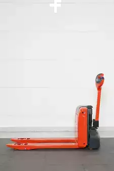 Transpalettes électriques 2024  Linde MT 15 1133-03 (10)