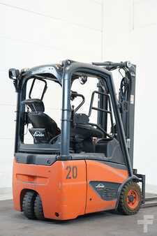 Chariots électriques à 3 roues 2020 Linde E 12 EVO 386-02 (2)