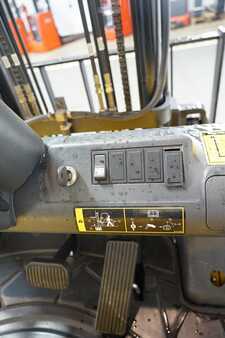 Diesel gaffeltruck 2015  Hyundai 20DA-7E (6)