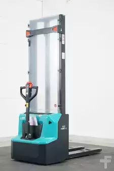 Stacker pedestre 2025  Baoli KBSI 12 (1)