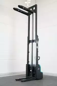 Stacker pedestre 2025  Baoli KBSI 12 (3)