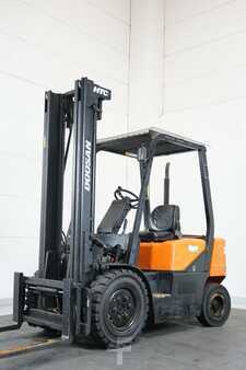 Dieselový VZV 2000 Daewoo D 25 S-3 (1)