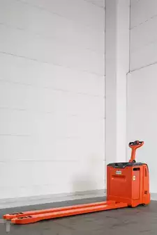 Transpalettes électriques 2016 Linde T 50-01 (2)