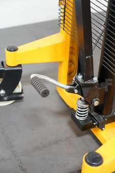 Stacker pedestre 2024  qteck HOCHHUBW. (4)