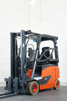 Elektro čtyřkolový VZV 2021  Linde E 20 PH ION 386-02 (1)