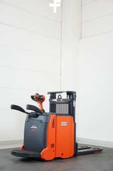 Ruční vysokozdvižný vozík 2021 Linde D 12 AP 133-01 (1)