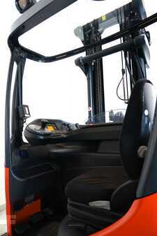 Chariots à mât rétractable 2020  Linde R 14 G 1120-00 (7)