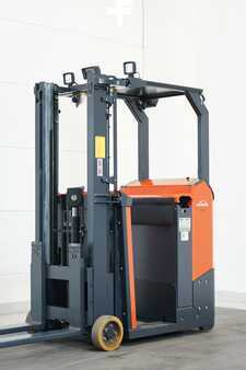 Electric - 3 wheels 2021 Linde E 10 8917 (1)