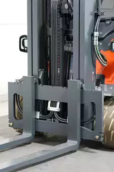 Elektro 4 Rad 2019  Linde E 18 PH EVO 386-02 (3)