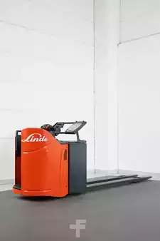 Transpalettes électriques 2021  Linde T 30 SP 131-08 (1)