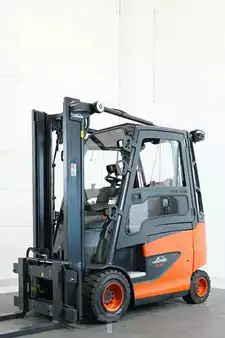 Chariots électriques à 4 roues 2021 Linde E 30/600 H 387 (1)