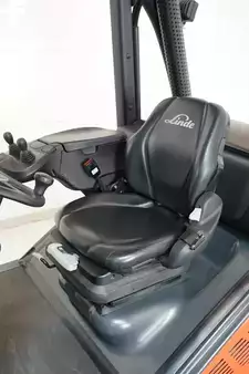 Chariots élévateurs GPL 2015  Linde H 25 T 392-02 (4)