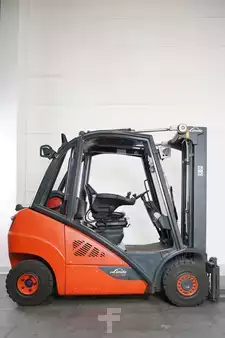 Chariots élévateurs GPL 2015  Linde H 25 T 392-02 (7)