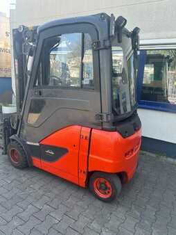 Elektryczne 4-kołowe 2017  Linde E20PL -02 EVO (3)