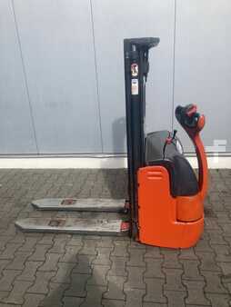 Hochhubwagen 1998  Linde L12 (2)