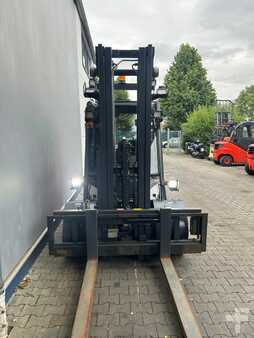 Dieselstapler 2020  Linde H35D EVO 3A (5)