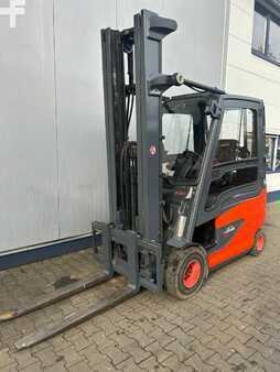 Elektro 4 Rad 2015 Linde E 30HL-01/600 (1)