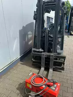 Elektro 4 Rad 2019  Linde E20-01 EVO (5)
