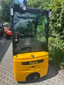 3-wiel elektrische heftrucks 2015  Yale ERP18VT MWB E2260 (4)