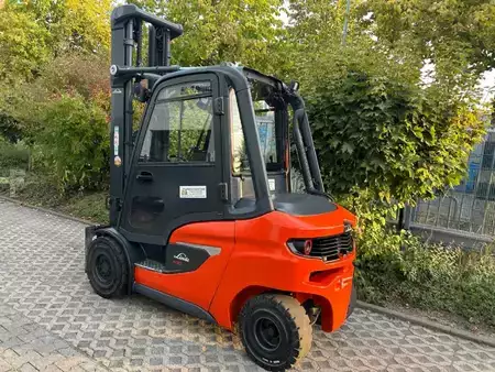 Dieselstapler 2020  Linde H30D-01 (3)