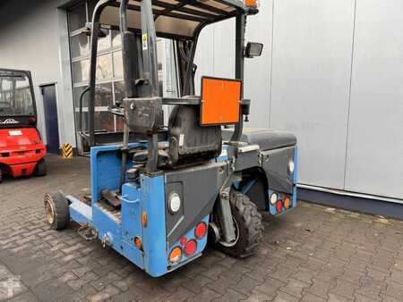 Påhängstruckar 2011  Moffett M4 20.1 (1)