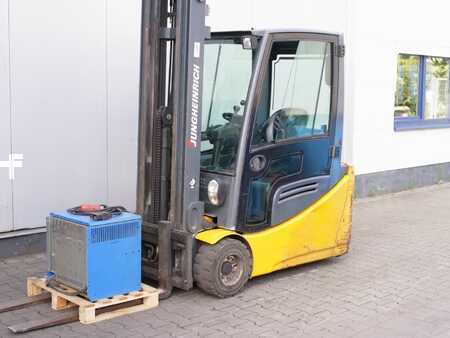 Jungheinrich EFG220