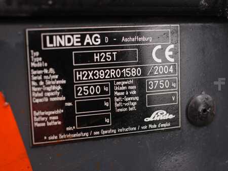 LPG VZV 2004  Linde H 25T (5)