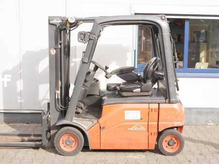 Elektro čtyřkolový VZV 2011  Linde E16P-01 (2)