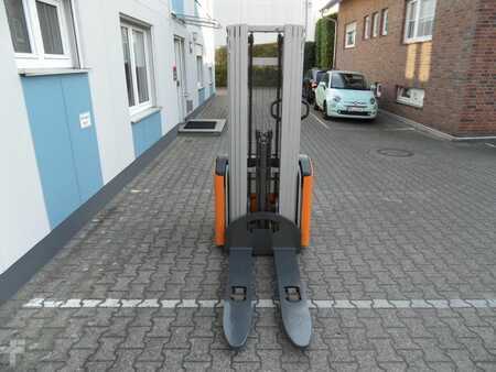 Hochhubwagen 2006  Still EGV 14 - Initialhub - Triplex - wenig Stunden (7)